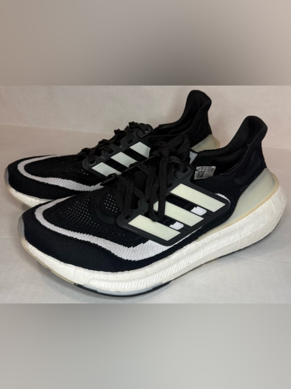 Adidas Ultraboost Light Running Shoes Core Black Cloud White Women’s Size 9.5